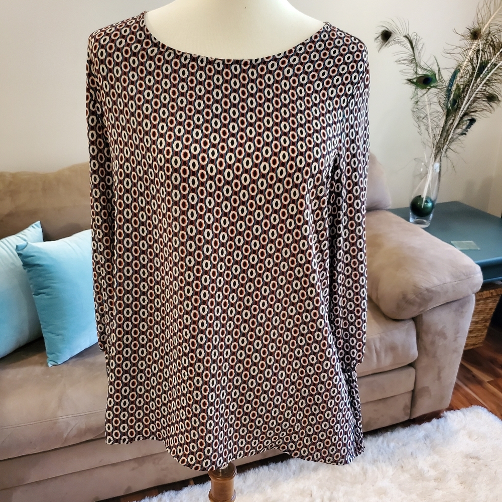Pleione Patterned Top